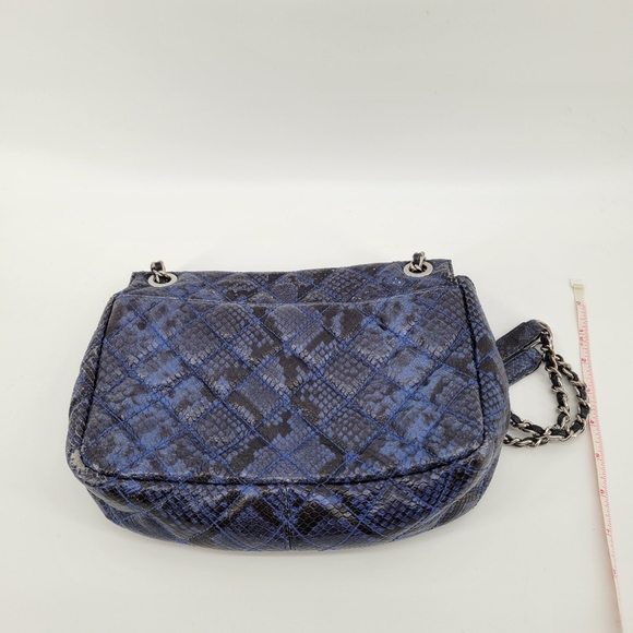 Michael Kors quilted purse blue black snakeskin - Picture 3 of 6